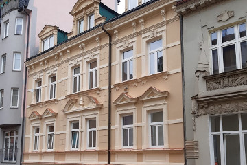 Historická fasáda Karlovy Vary